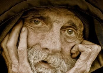 المسمار الإلكتروني | حقيقة حياتك يابن آدم.. قصيدة للشاعر أبو عزام محمد العيدروس