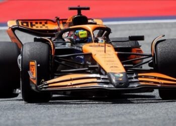 المسمار الإلكتروني | بياستري يخطف الأضواء في الصين.. ومكلارين تعيد أمجادها بثنائية تاريخية