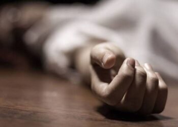 المسمار الإلكتروني | طفل المهرة: قصة انتحار تفضح جراح المجتمع العربي وتدعو إلى صحوة إنسانية