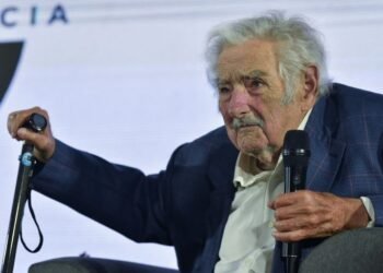 المسمار الإلكتروني | وداع الرئيس الفقير: خوسيه موخيكا.. الفلاح الثائر الذي وهب بساطته للعالم