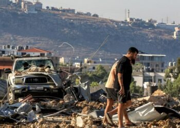 المسمار الإلكتروني | رغم وقف إطلاق النار... الجنوب اللبناني يرزح تحت أنقاض الحرب والمخاطر البيئية