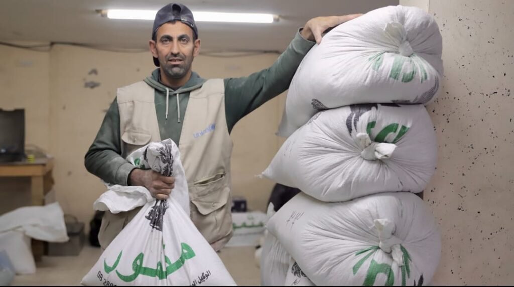 المسمار الإلكتروني | فضيحة الطحين المسموم في غزة: مساعدات إنسانية أم أدوات إبادة ناعمة؟