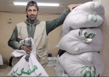 المسمار الإلكتروني | فضيحة الطحين المسموم في غزة: مساعدات إنسانية أم أدوات إبادة ناعمة؟