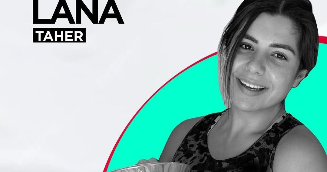 المسمار الإلكتروني | الفنانة اللبنانية لانا طاهر تشارك في معرض "Le Salon du Finjan" احتفاءً بالذاكرة والهوية اللبنانية..