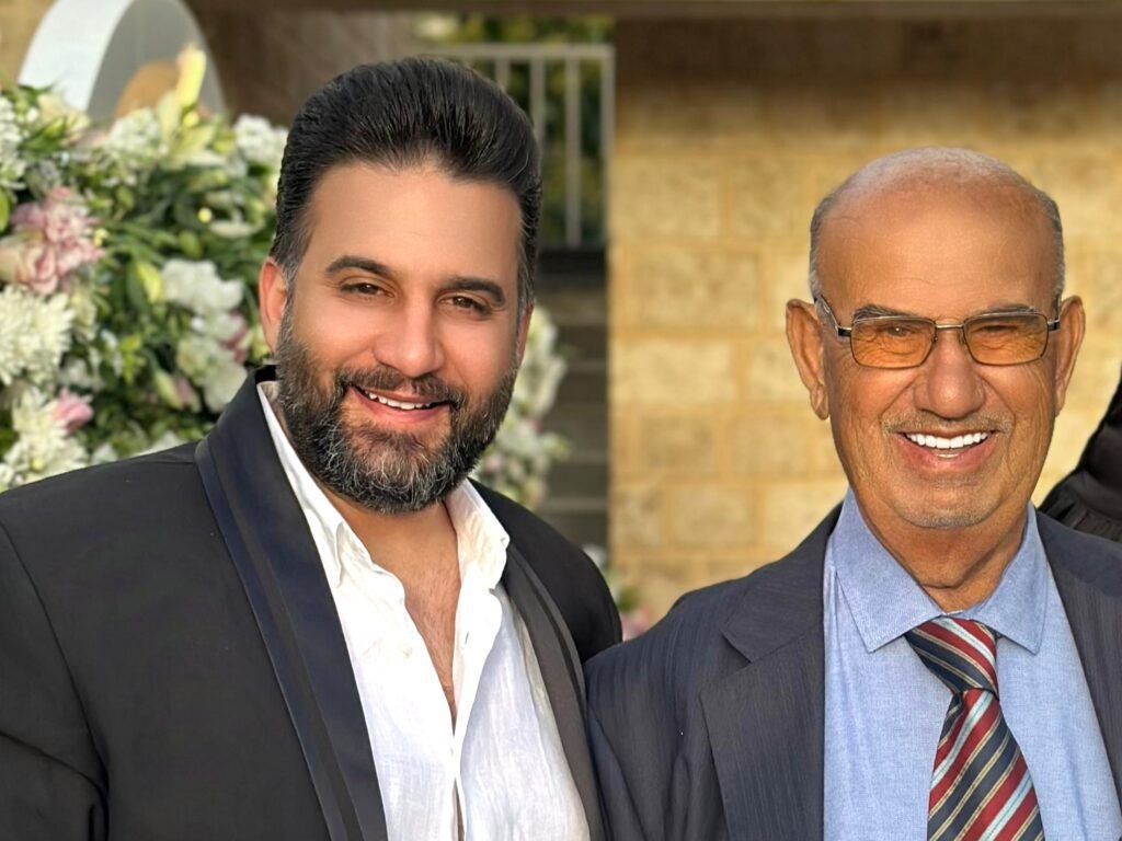 المفروشات بين الأصالة اللبنانية والغزو التركي: حوار مع المهندس علي نبيل فقيه.. المسمار الإلكتروني | المفروشات بين الأصالة اللبنانية والغزو التركي: حوار مع المهندس علي نبيل فقيه..