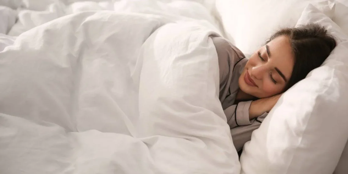 الميلاتونين: دليلك الآمن لتنظيم النوم وفهم الجرعات والمحاذير 1 الميلاتونين: دليلك الآمن لتنظيم النوم وفهم الجرعات والمحاذير