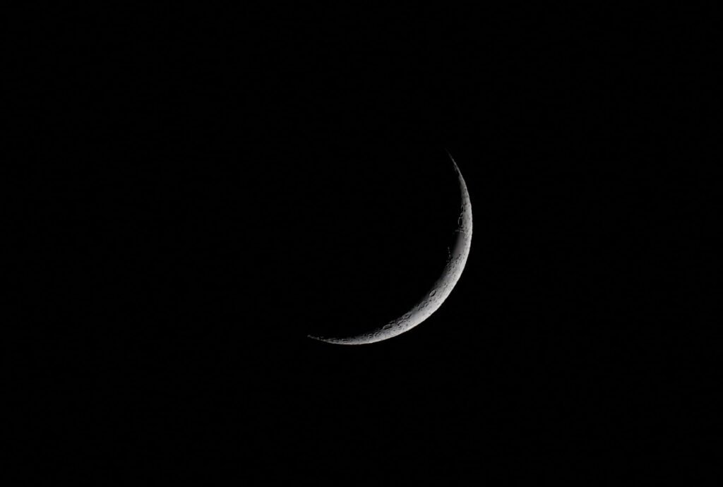 المسمار الإلكتروني | عيد الفطر ٢٠٢٦ في ظل التوترات الإقليمية: فرح مؤجل في شرقٍ مثقل بالأزمات..