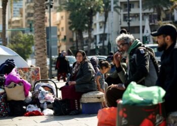 لبنان تحت القصف: واللبنانيون يدفعون الثمن مجدداً