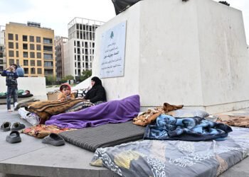 مئات الملايين باسم النازحين… ووعود والدعم تتبخّر: فمن المسؤول عن الفجوة؟