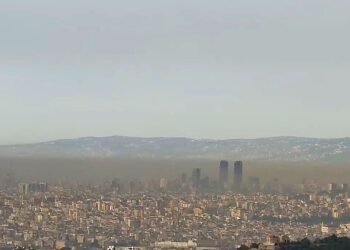 بيروت تحت سحابة سامة: قراءة علمية في آثار الغارات الإسرائلية على جودة الهواء!