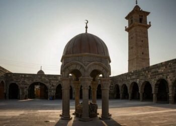الجامع العمري في درعا.. 13 قرناً من التاريخ وذاكرة مدينة أنهكتها الحرب