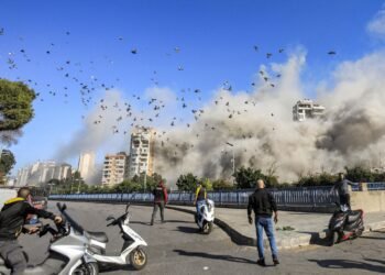 حين تستقر الحرب في الأذن… الضوضاء جرحٌ خفي يهدد سمع اللبنانيين! 2 حين تستقر الحرب في الأذن… الضوضاء جرحٌ خفي يهدد سمع اللبنانيين!