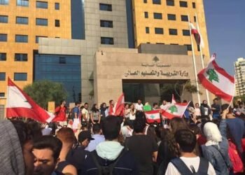 200 مليار ليرة لصندوق تعويضات معلمي المدارس الخاصة… إسعاف مؤقت أم تأجيل لانهيار أكبر؟
